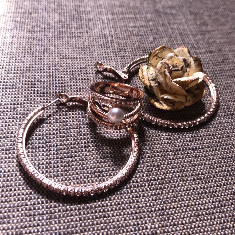 Rose gold earring hoops and  ring - Picture 3 of 6